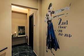 Clyde Athens by Nin&Bau