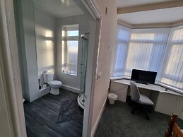 Remarkable 3-bed House in Wallsend