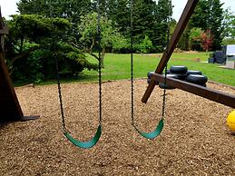 Deluxe 4/5 Bed Hot Tub Cinema Room 15