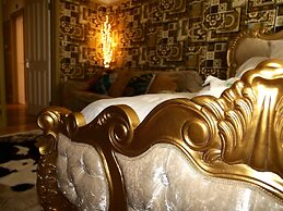 Deluxe 4/5 Bed Hot Tub Cinema Room 15