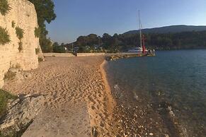 Lovely 15th Century Apartment in Osor