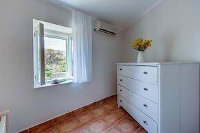 Lovely 15th Century Apartment in Osor