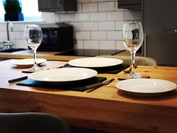 Stunning Modern Christchurch Town Centre Apartment