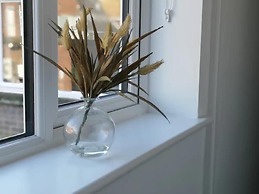 Stunning Modern Christchurch Town Centre Apartment