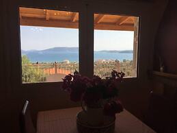 Immaculate 3-bed House in Ermioni