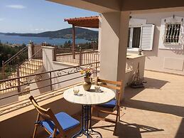 Immaculate 3-bed House in Ermioni