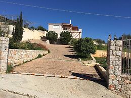 Immaculate 3-bed House in Ermioni