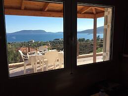 Immaculate 3-bed House in Ermioni