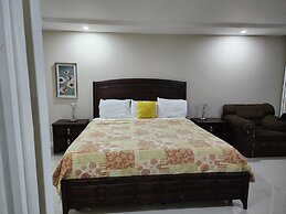 Balcony Breeze @ Bayfront Villas Portmore