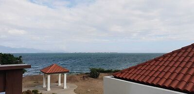 Balcony Breeze @ Bayfront Villas Portmore