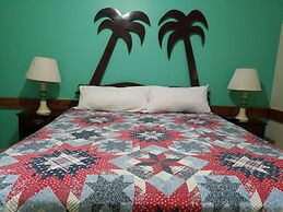 Entire 6-bedroom Villa Free Parking With Fast Wifi