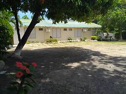 Entire 6-bedroom Villa Free Parking With Fast Wifi