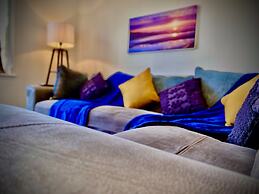 Captivating 4-bed Hot Tub House in Blackpool