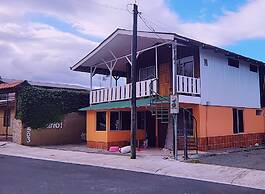 Alpha Arenal - Hostel