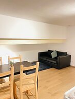 One Lux Stay near Fashion District