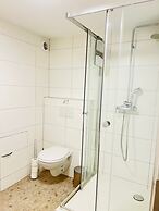 One Lux Stay near Fashion District