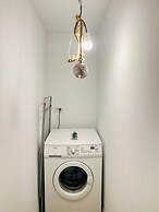 One Lux Stay near Fashion District