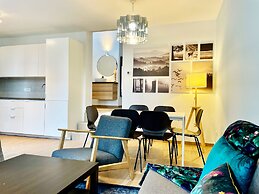 One Lux Stay near Fashion District