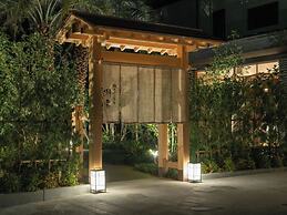 Isoarukinoyuyado Ushiogumo