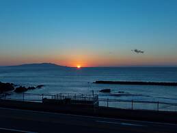 Isoarukinoyuyado Ushiogumo