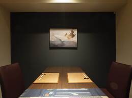 Isoarukinoyuyado Ushiogumo