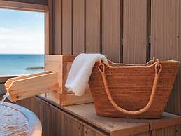 Isoarukinoyuyado Ushiogumo