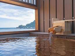 Isoarukinoyuyado Ushiogumo