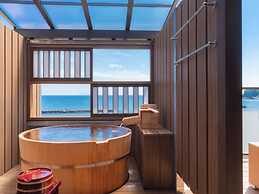 Isoarukinoyuyado Ushiogumo