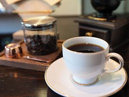 Isoarukinoyuyado Ushiogumo