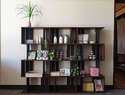 Isoarukinoyuyado Ushiogumo