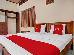 Capital O 90596 Hotel Griya Astoeti