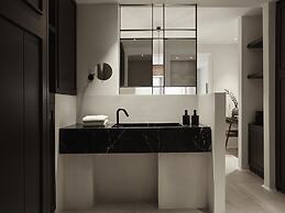 Ezio Bo Luxury Living