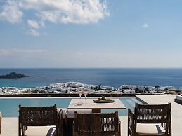 Ezio Bo Luxury Living