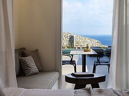 Ezio Bo Luxury Living