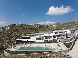 Ezio Bo Luxury Living