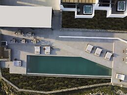 Ezio Bo Luxury Living