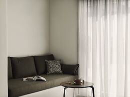 Ezio Bo Luxury Living