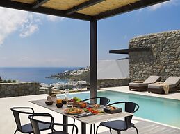 Ezio Bo Luxury Living