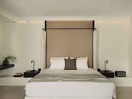 Ezio Bo Luxury Living