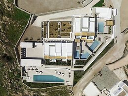 Ezio Bo Luxury Living