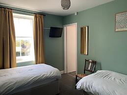 Squirrel Away Apartment Crieff