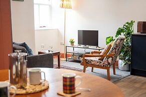 Squirrel Away Apartment Crieff