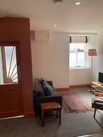 Squirrel Away Apartment Crieff