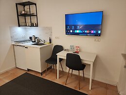 Davin City Apartments