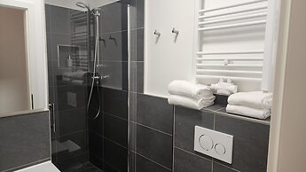 Davin City Apartments