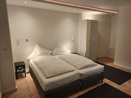 Davin City Apartments