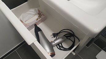 Davin City Apartments