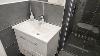 Davin City Apartments