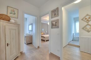 Elena Apart-balcony & Parking Private