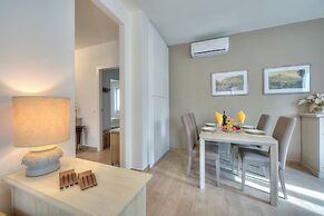 Elena Apart-balcony & Parking Private